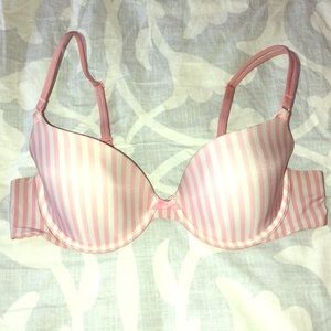 Comfy VS Bra 36B